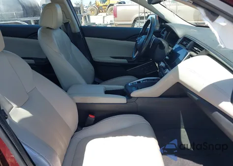 2020 Honda Insight Touring z USA, uszkodzony, nr VIN 19XZE4F99LE010043